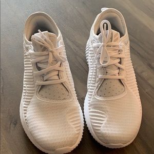 Adidas Cloudform 8.5